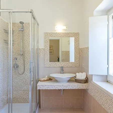 Villa Poggio Le Martore 14, Emma Villas